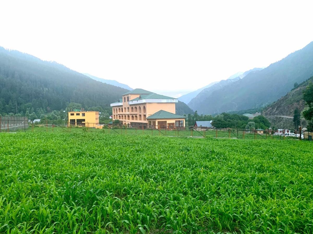 The Sultan Resort Kulan Exterior foto